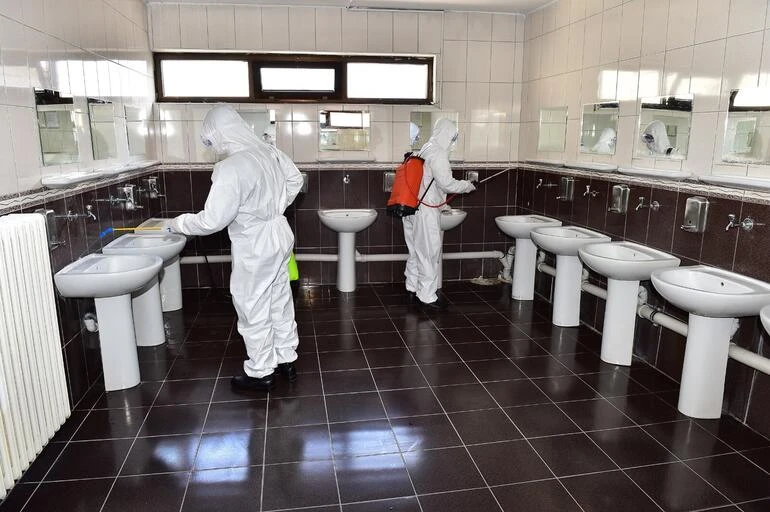 Askeri birliklerde Kovid-19 tedbirleri titizlikle sürdürülüyor